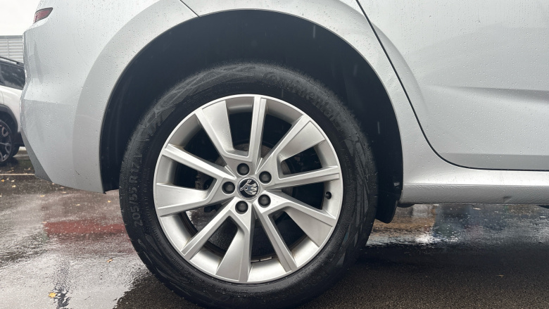 Skoda Kamiq 1.0 TSI 95 SE 5dr Petrol Hatchback